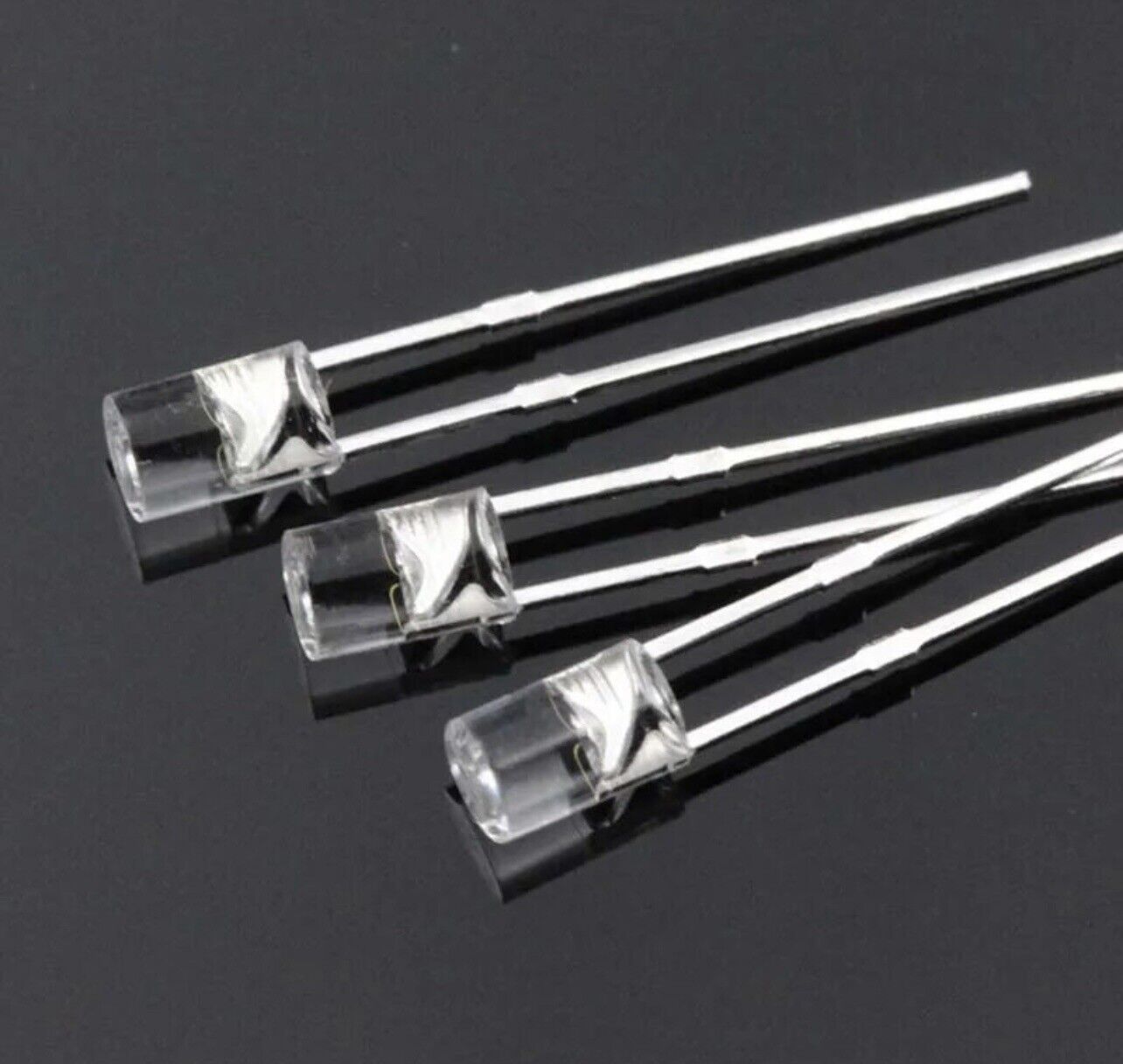 100PCS 3mm Flat Top COOL WHITE 8000K Led Light Emitting Diode Clear NO EDGE