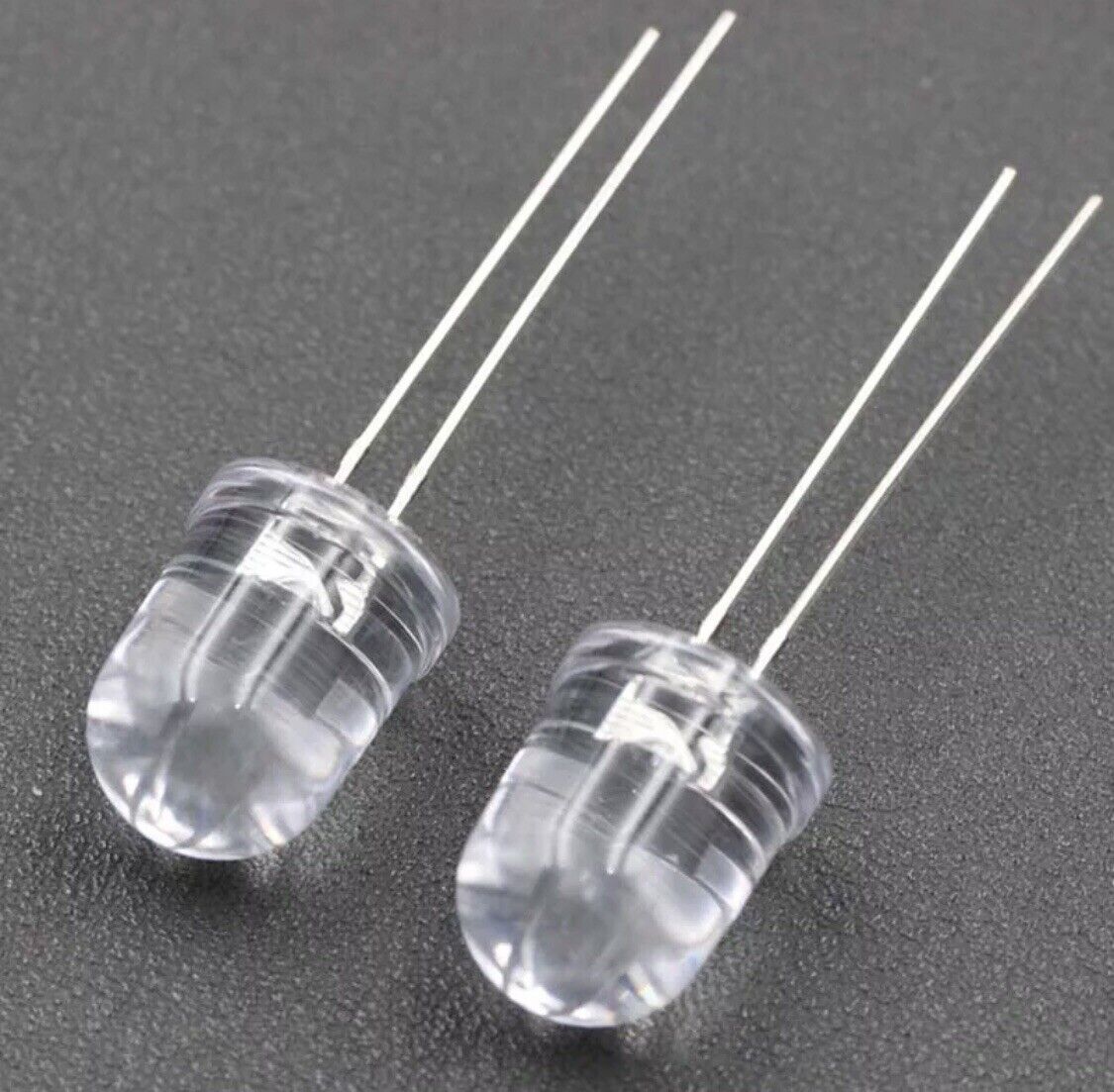 50pcs 10mm F10 Cool White Clear Round LED Light Emitting Diode Bright LED 7000K