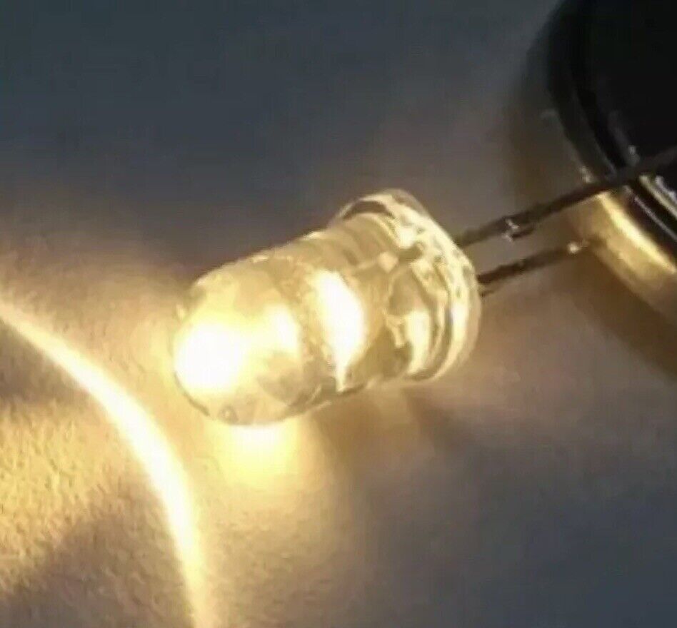 5mm 100PCS Warm White 3000-3200K LED Flicker Flame Candle Light Emitting Diodes