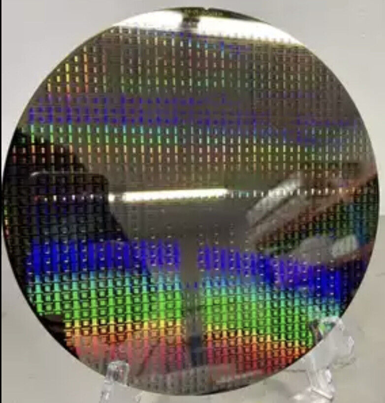 Silicon Wafer Semiconductor Lithography Chips 150mm Diameter Integrated Circuit