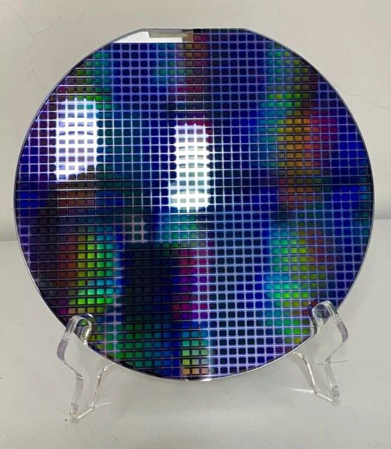 Silicon Wafer Semiconductor Lithography Chips 150mm Diameter Integrated Circuit